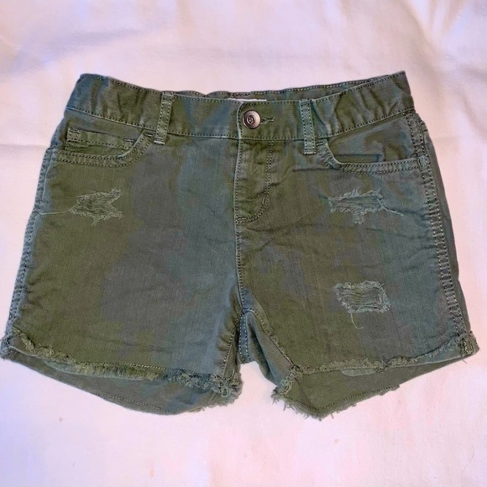 🎉HP🎉 Children’s Place Girl’s Shorts Size 8